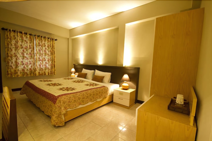 Imagen de la habitación del Hotel Rommai Greenpark Lampang. Foto 12