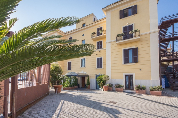 Imagen general del Hotel Romoli. Foto 5