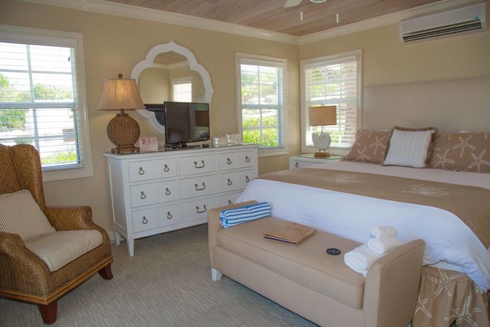 Imagen de la habitación del Hotel Romora Bay Resort and Marina. Foto 7