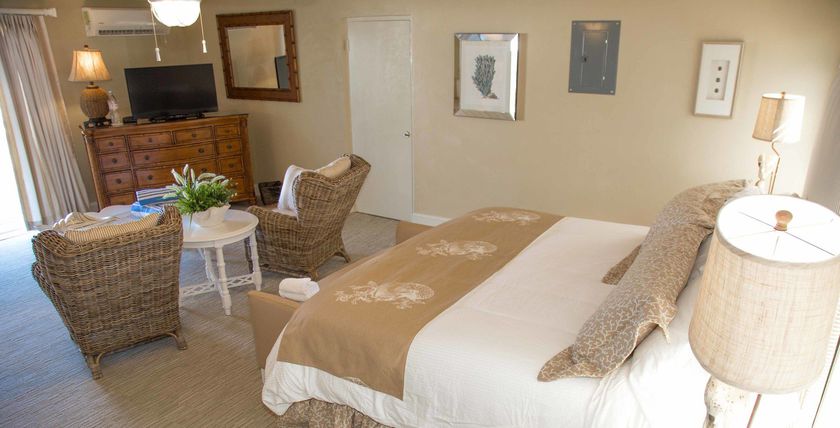 Imagen de la habitación del Hotel Romora Bay Resort and Marina. Foto 8