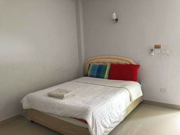 Imagen de la habitación del Hotel Romsai Resort. Foto 16