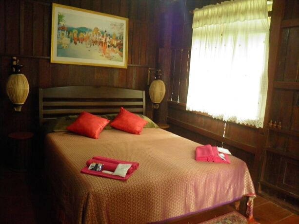 Imagen de la habitación del Hotel Romyen Garden Resort. Foto 14