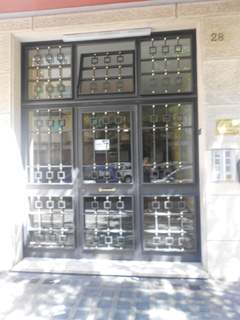 Imagen de los exteriores del Hotel Rona. Foto 10