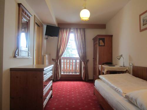 Imagen de la habitación del Hotel Ronce. Foto 2