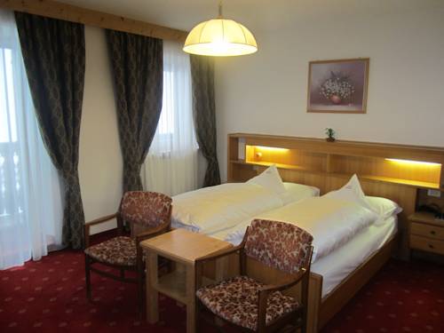 Imagen de la habitación del Hotel Ronce. Foto 6