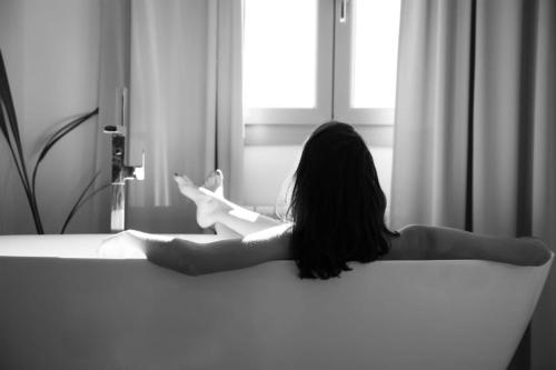 Imagen de la habitación del Hotel Ronda Moments. Foto 6