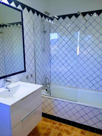 Imagen de la habitación del Hotel Ronda Moments. Foto 17