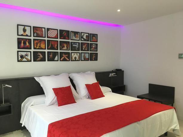 Imagen de la habitación del Hotel Ronda Nuevo. Foto 5