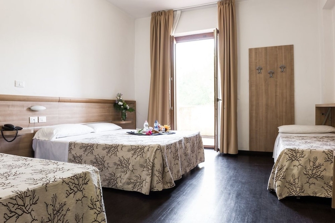 Imagen de la habitación del Hotel Rondine. Foto 3