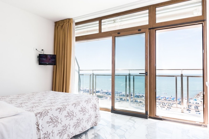 Imagen de la habitación del Hotel Rondine. Foto 4