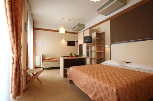 Imagen general del Hotel Rondinella E Viola. Foto 4