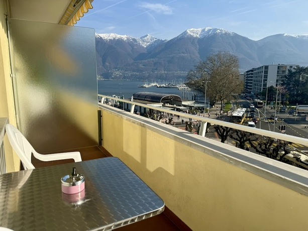 Imagen de la habitación del Hotel Rondinella Locarno. Foto 13