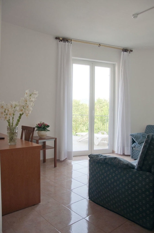 Imagen de la habitación del Hotel Rondò. Foto 9