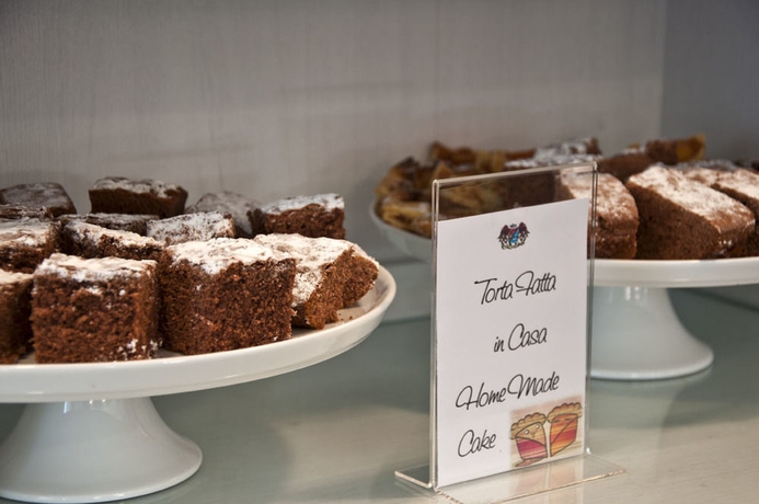 Imagen del bar/restaurante del Hotel Rondò. Foto 6