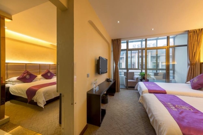 Imagen de la habitación del Hotel Rong Le Business. Foto 10