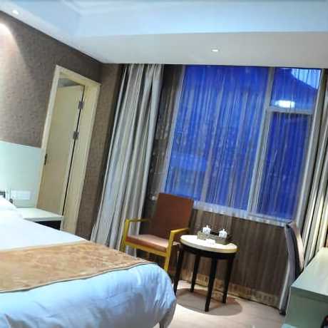 Imagen de la habitación del Hotel Ronghe Holiday Hotel. Foto 13