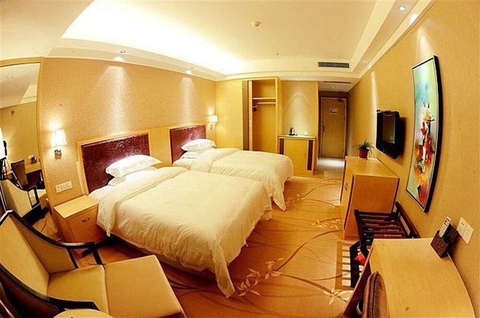 Imagen de la habitación del Hotel Ronghe Holiday Hotel. Foto 14