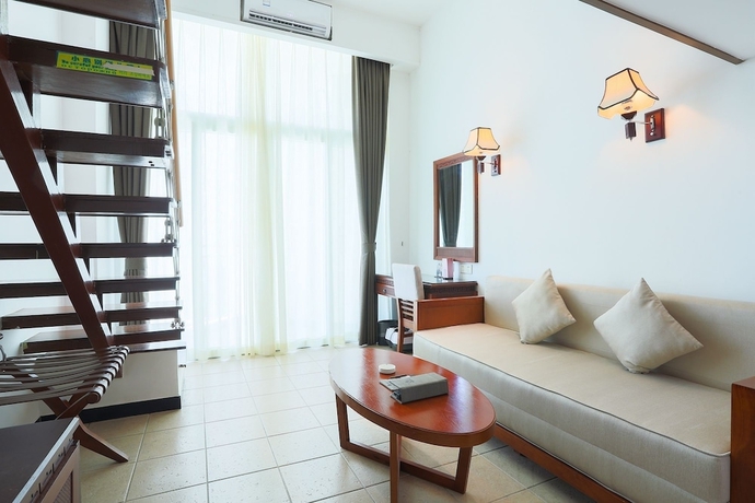 Imagen de la habitación del Hotel Rongjin Haiyue. Foto 12