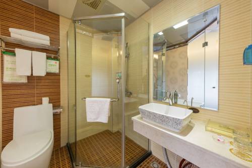 Imagen de la habitación del Hotel Rongle Business. Foto 1