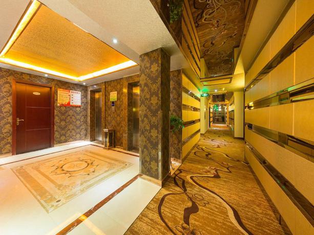 Imagen general del Hotel Rongle Busniess. Foto 3