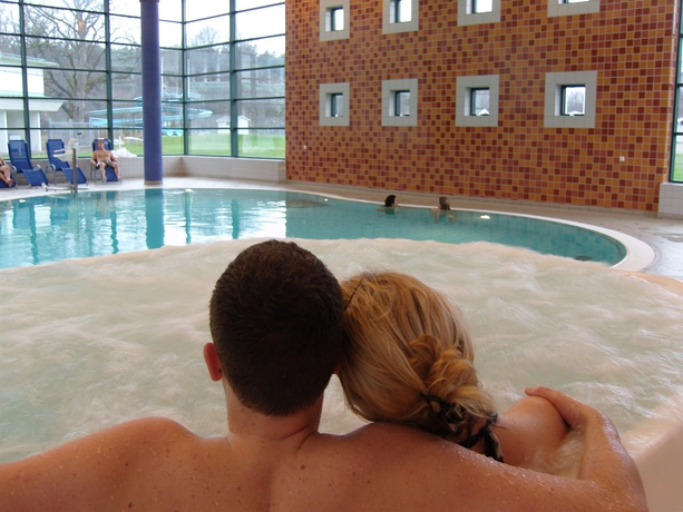 Imagen de la piscina del Hotel Ronneby Brunn Spa Resort. Foto 13