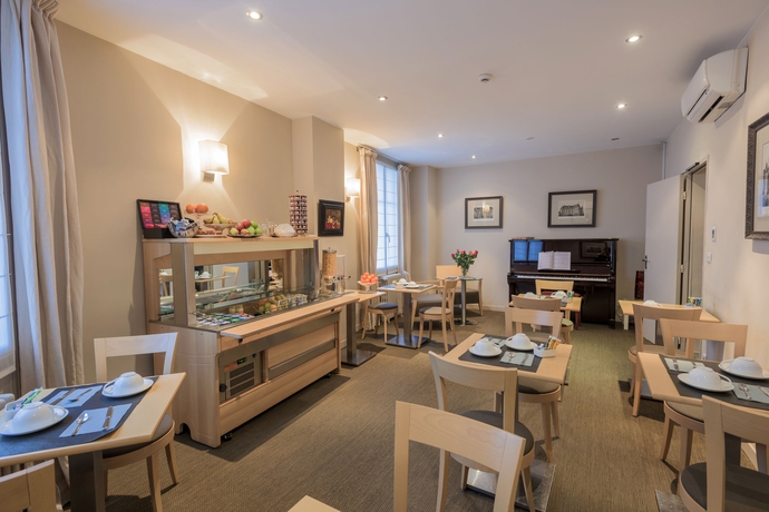 Imagen del bar/restaurante del Hotel Ronsard. Foto 3