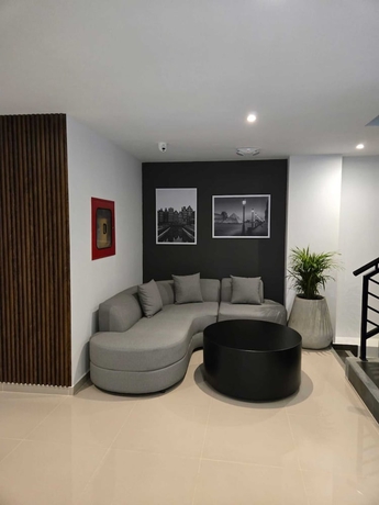 Imagen de los interiores del Hotel Rooca Urban. Foto 16