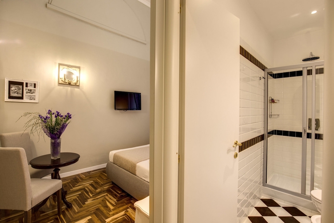 Imagen de la habitación del Hotel Roof Garden Pantheon. Foto 5