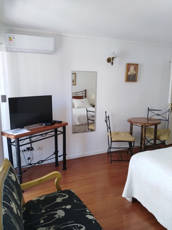 Imagen de la habitación del Hotel Room Apart Escuela Militar. Foto 9