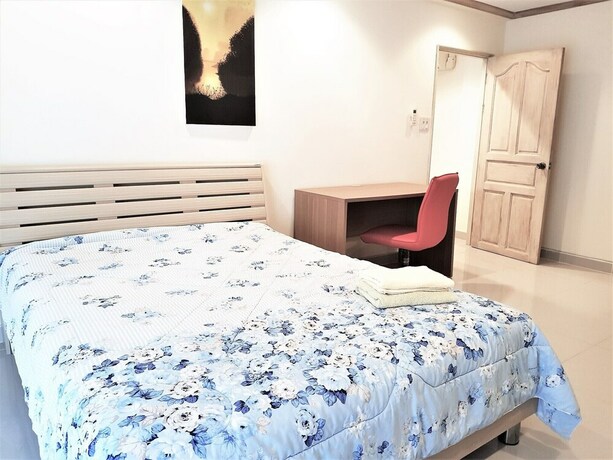 Imagen general del Hotel Room In Condo - Sea View Apartment Jomtien Beach Condominium 12th Floor. Foto 9