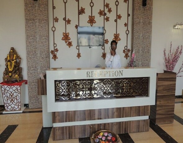 Imagen de los interiores del Hotel Room Maangta 125 - Kalyan East. Foto 37