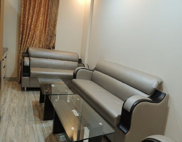 Imagen de los interiores del Hotel Room Maangta 125 - Kalyan East. Foto 38