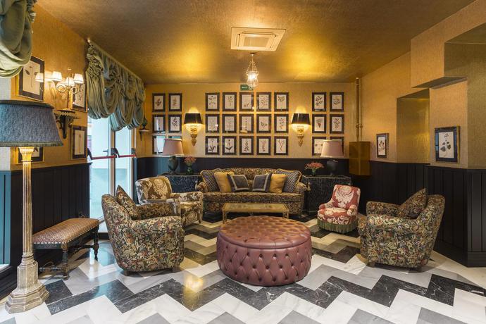 Imagen general del Hotel Room Mate Alba. Foto 16