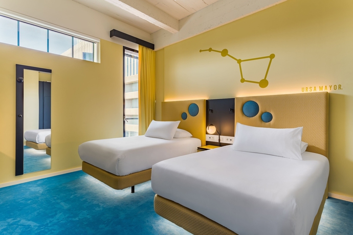 Imagen de la habitación del Hotel Room Mate Bruno. Foto 6