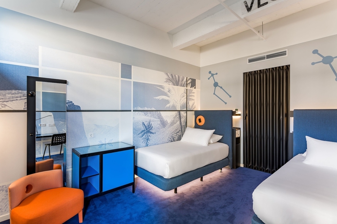 Imagen de la habitación del Hotel Room Mate Bruno. Foto 9