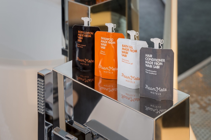 Imagen de la habitación del Hotel Room Mate Bruno. Foto 12