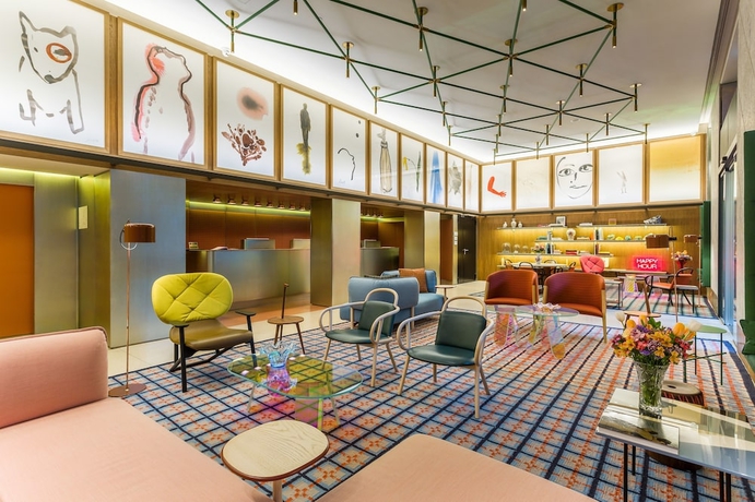 Imagen de los interiores del Hotel Room Mate Giulia. Foto 18