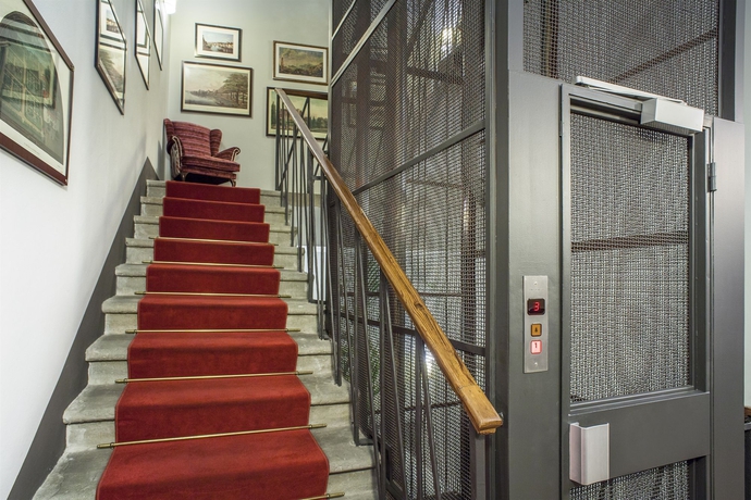 Imagen de los interiores del Hotel Room Mate Isabella. Foto 12