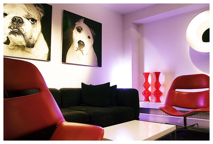 Imagen de los interiores del Hotel Room Mate Mario. Foto 15