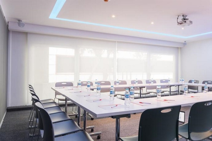 Imagen general del Hotel Room Mate Valentina. Foto 14