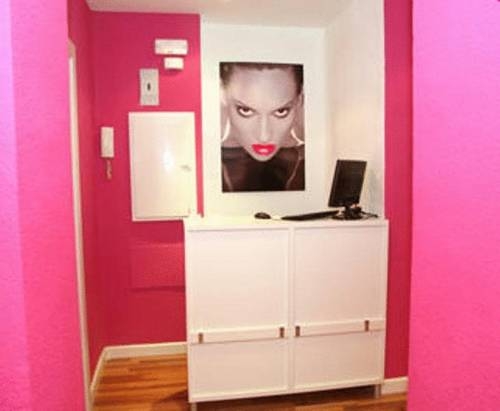 Imagen general del Hotel Room Pride. Foto 5