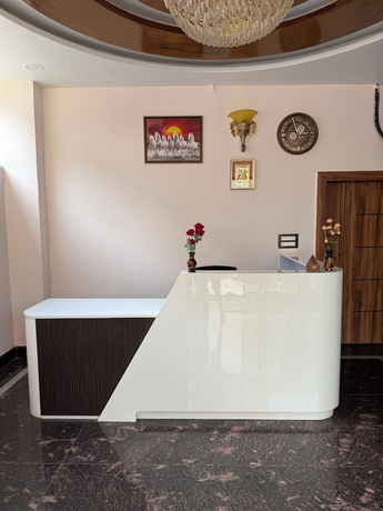 Imagen de los interiores del Hotel Room Racers. Foto 11