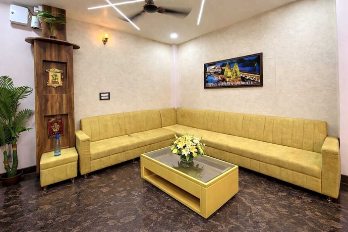Imagen de los interiores del Hotel Room Racers. Foto 16