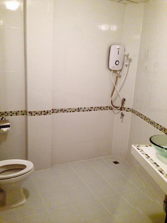 Imagen de la habitación del Hotel Room Riverside. Foto 12