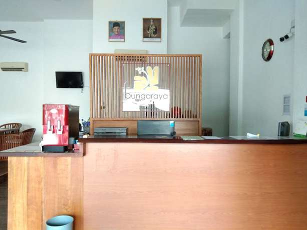 Imagen de los interiores del Hotel Room V @ Jalan Sultanah Near Bus Stop Batu Pahat. Foto 19