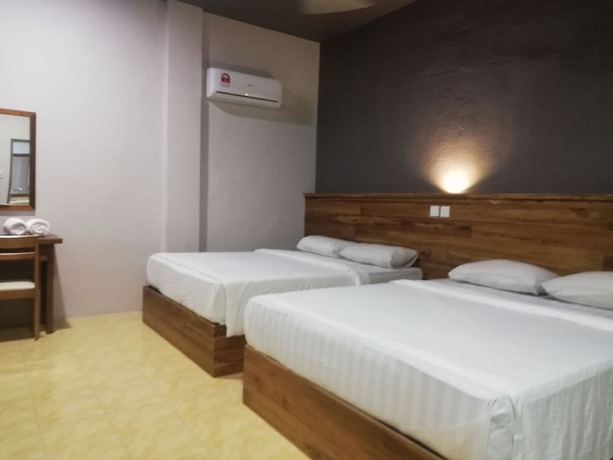 Imagen de la habitación del Hotel Room V @ Jalan Sultanah Near Bus Stop Batu Pahat. Foto 8