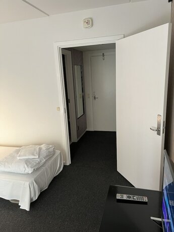 Imagen general del Hotel Room for Rent-Skuldelev Kro. Foto 10