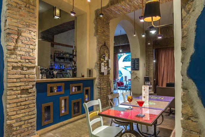 Imagen del bar/restaurante del Hotel Room007 Select Via Veneto. Foto 3