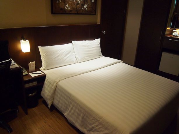 Imagen de la habitación del Hotel RoomZ. Foto 5