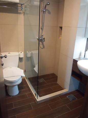 Imagen de la habitación del Hotel RoomZ. Foto 12